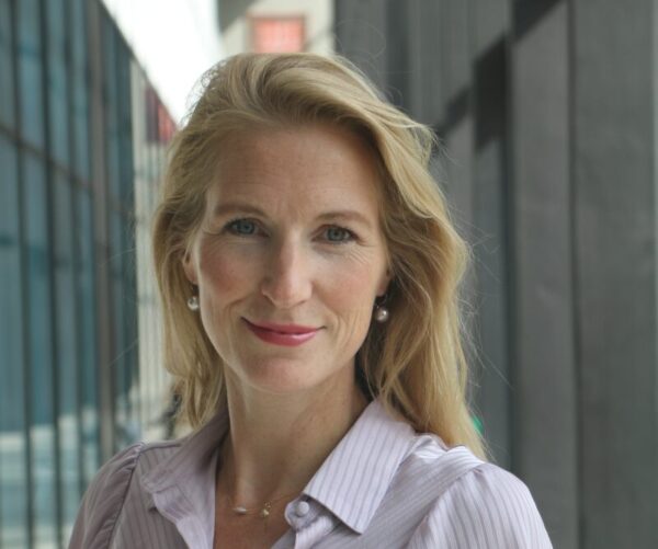 portretfoto van Margot Joosen